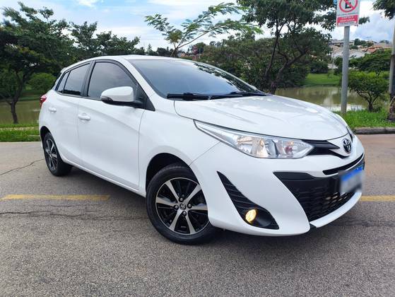 TOYOTA YARIS 1.3 16V FLEX XL PLUS TECH MULTIDRIVE